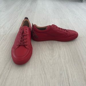 Never been worn Men’s leather sneakers